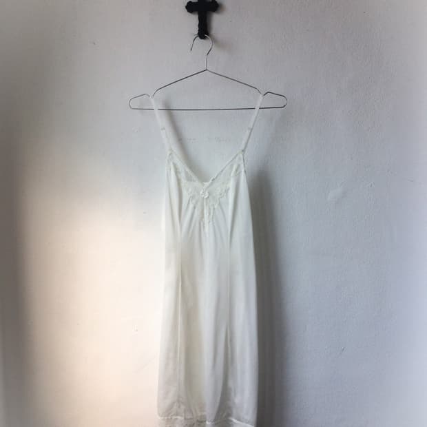 Lace point slip onepiece