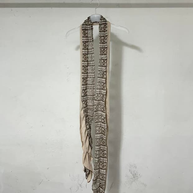 vtg scarf