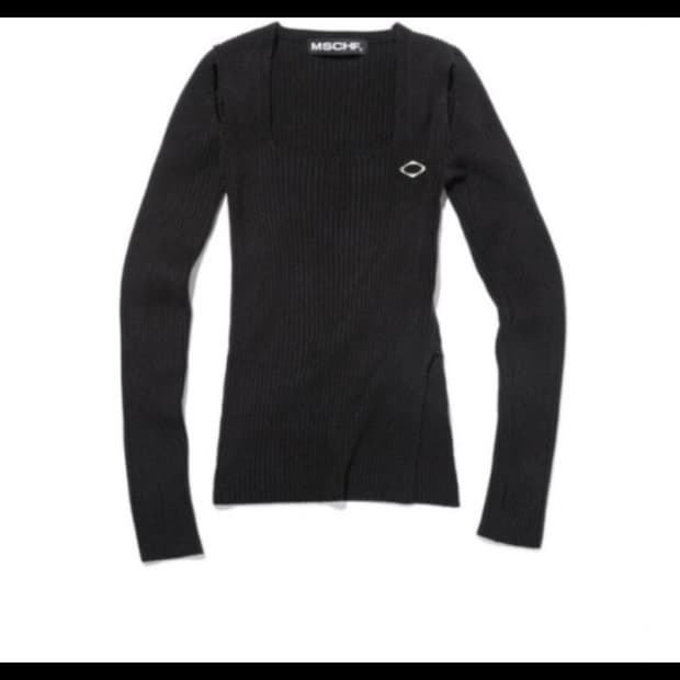 미스치프 스퀘어넥 니트