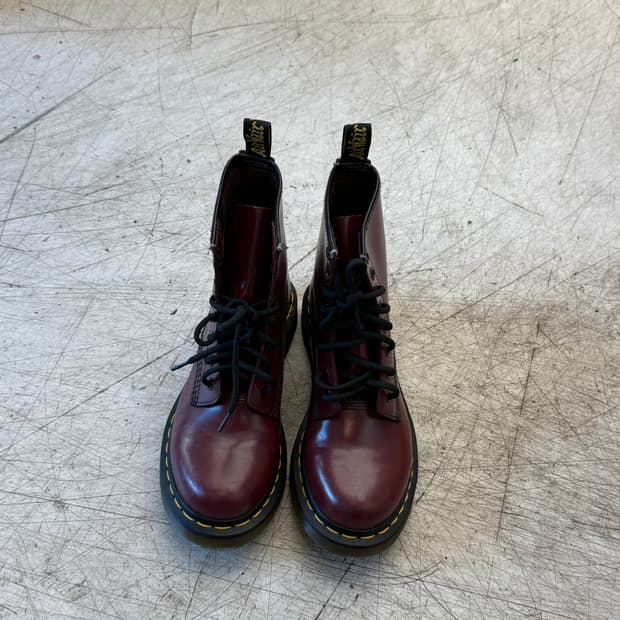 닥터마틴 1460 버건디 부츠 UK4