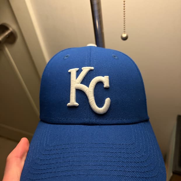 캔자스시티 로열스 모자