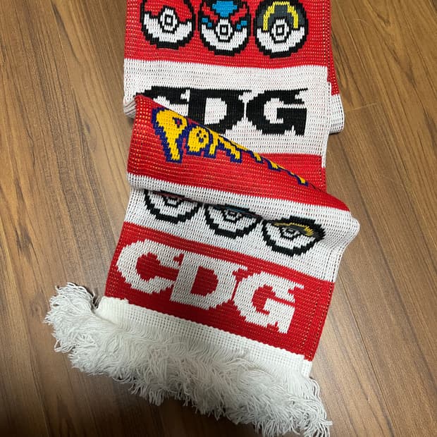 CDG 포켓몬스터 머플러
