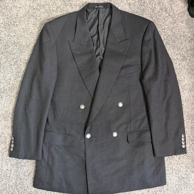 아쿠아스큐텀 은장 블레이저