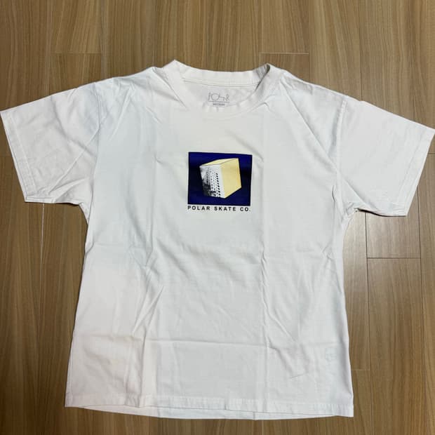 폴라스케이트 티셔츠