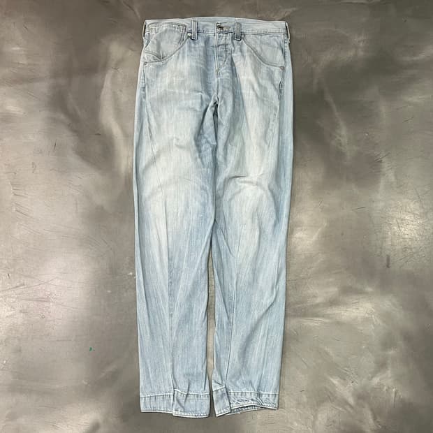  리바이스 엔지니어드진 데님 팬츠 y14684