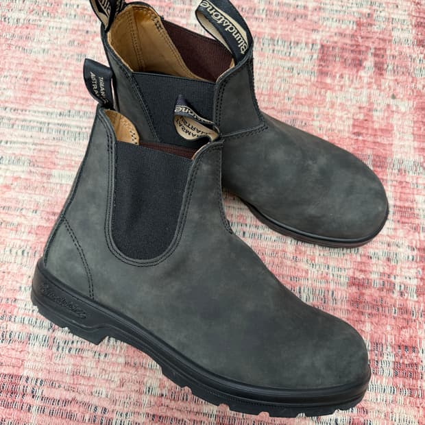 Blundstone 587 블론드스톤 러스크 블랙 스웨이드 누벅부츠