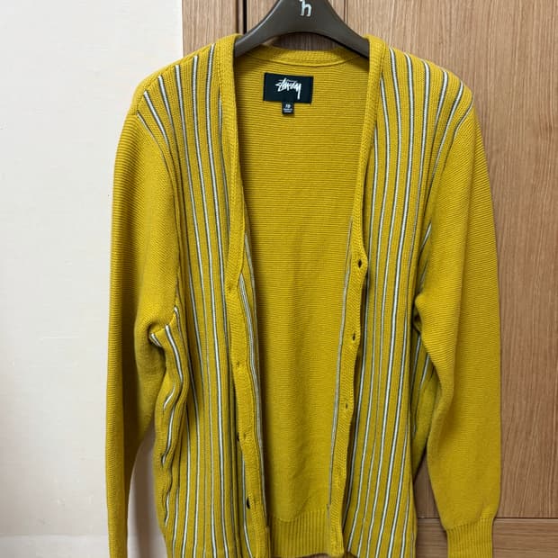 스투시 스트라이프 가디건 