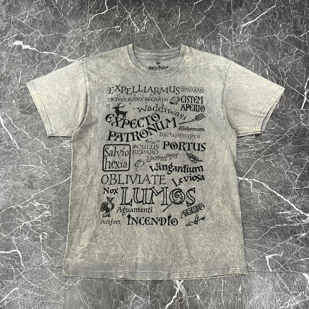 유니버셜 스튜디오 해리포터 레터링 로고 반팔