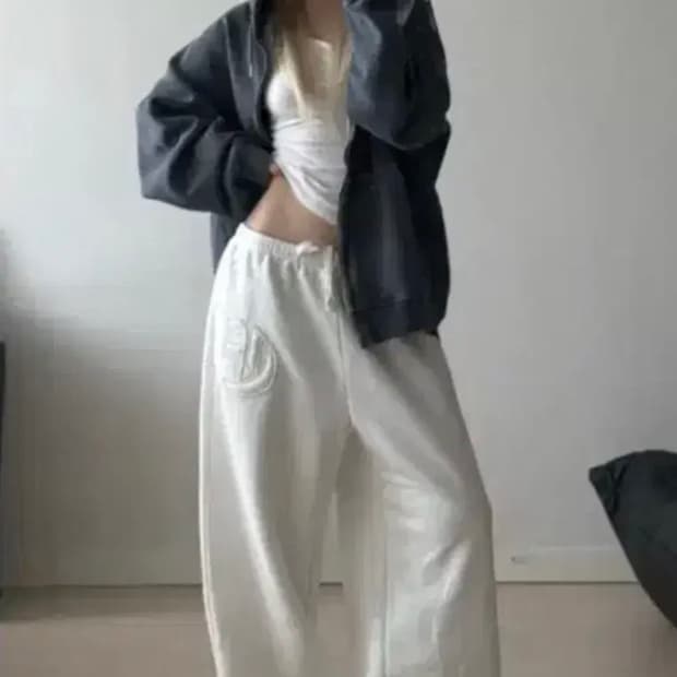 (M) 니들 ertr 아플리케 조거 팬츠 화이트