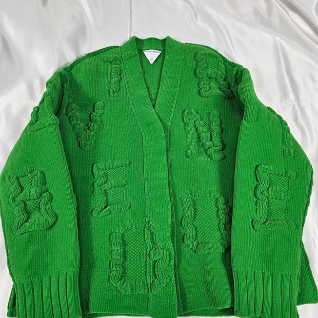 보테가베네타텍스처드가디건