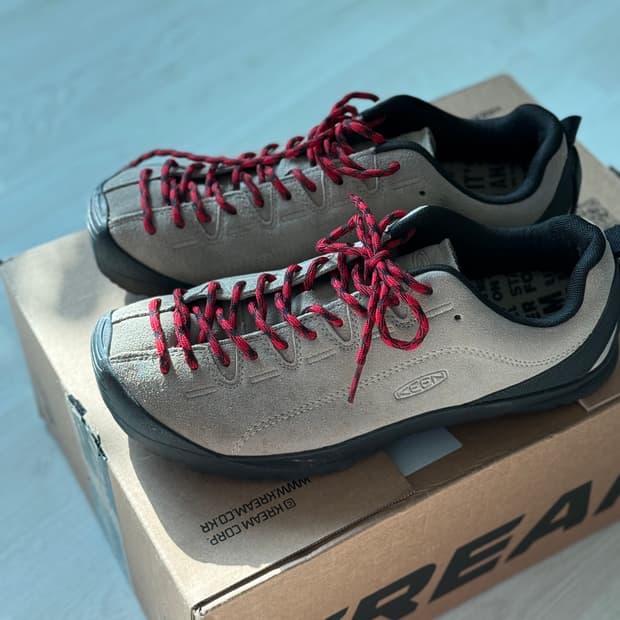 킨 재스퍼 스웨이드 실버 밍크 팝니다(270)