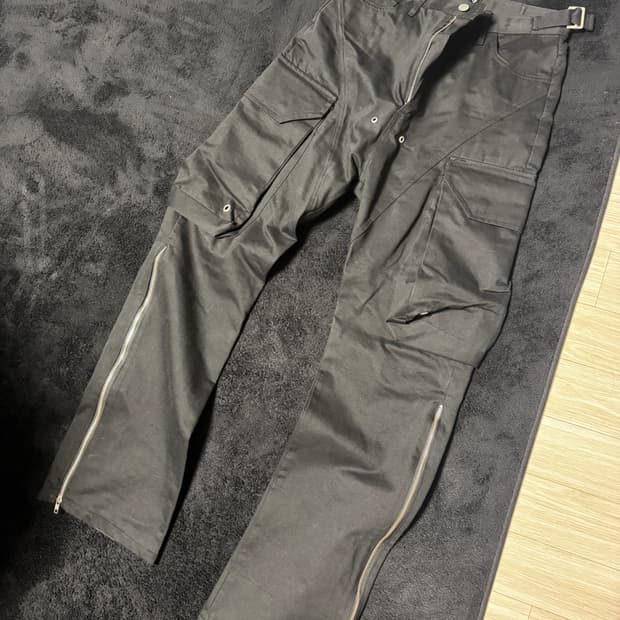 선데이 오프클럽 사이드지퍼플레어진