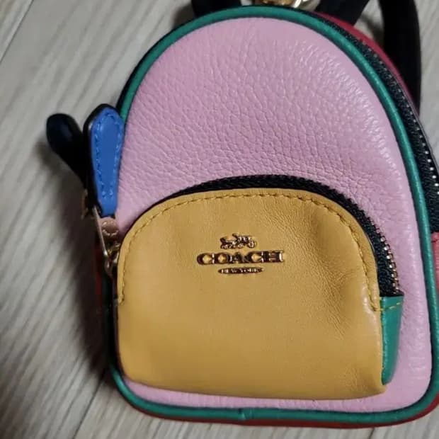 코치 미니어처 백팩 배낭 파우치 백참 키링