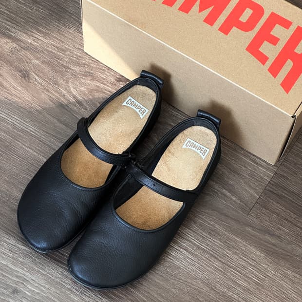 캠퍼 Right Nina 메리제인 플랫 블랙 250 (40)