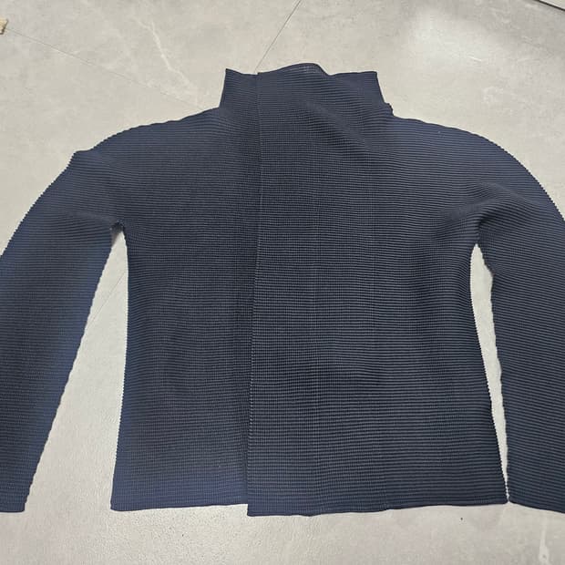 이세이미야케 미 스트레치가디건