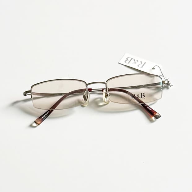 R&B EYEWEAR 반무테 스퀘어 메탈 빈티지 틴트 안경