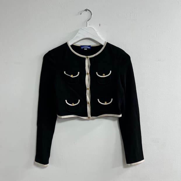 Burberry 버버리 크롭 금장 가디건