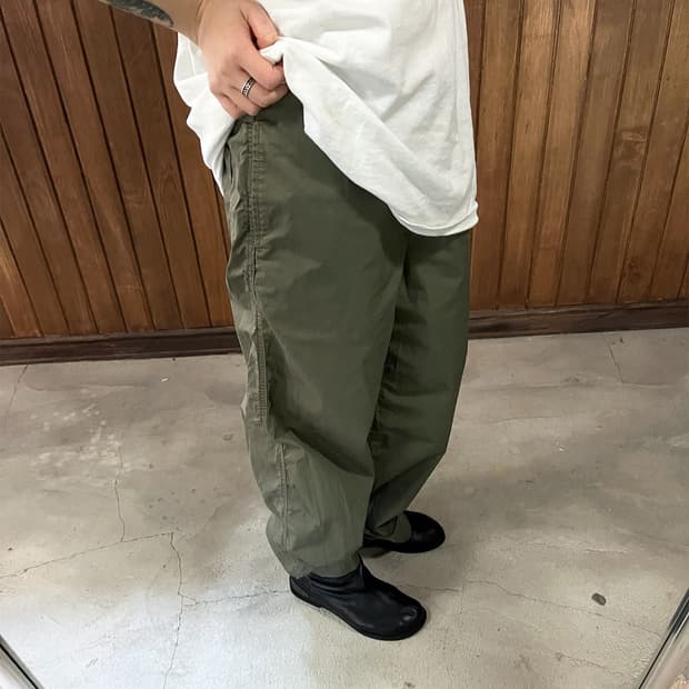 BEAMS BOY olive utility drawstring pants