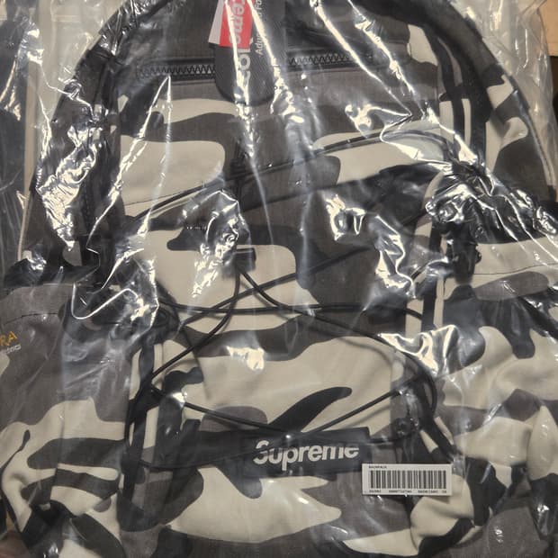 슈프림 백팩 25SS 카모