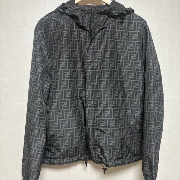 [새상품급] 펜디 리버서블 양면 바람막이