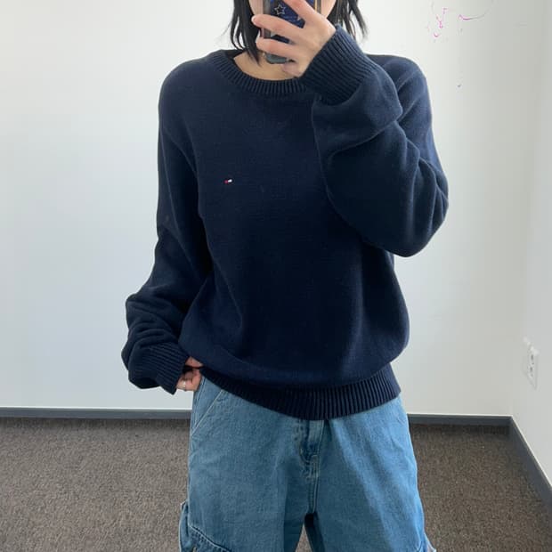 Tommy hilfiger 타미힐피거 스몰로고 네이비 니트