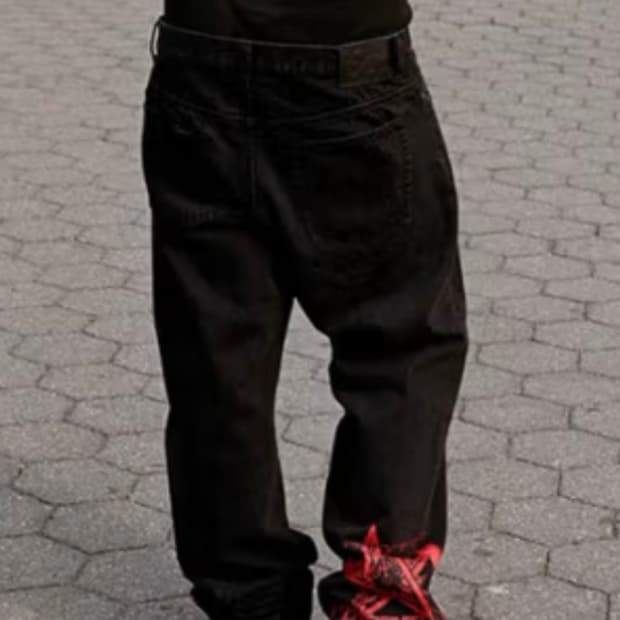 21fw 슈프림 x 트레셔 레귤러 데님 블랙