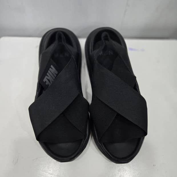 사이즈270 )) NIKE 나이키 샌들! 상태 완젼 좋아용!!~