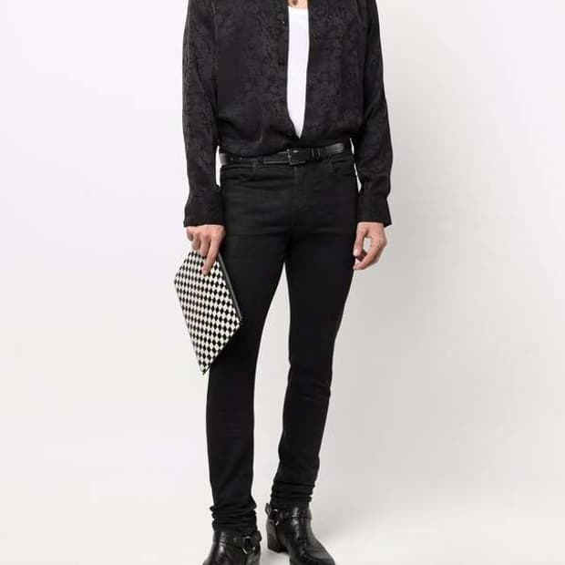 [BTS 지민님 착용] 생로랑 22ss 샤이닝 자카드 플로랄 실크 셔츠