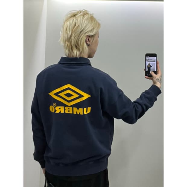 엄브로 반집업 스웻셔츠 r4253