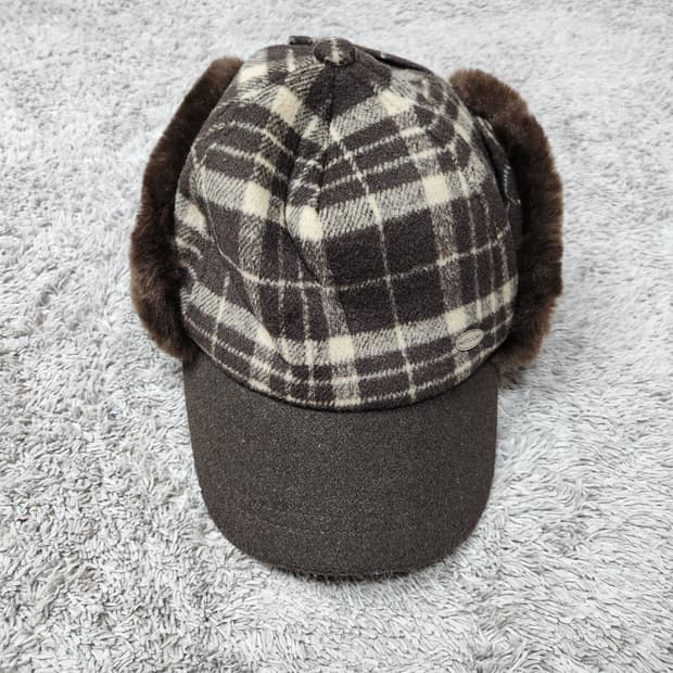 메트로시티 체크 귀달이 모자 새제품급