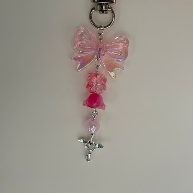 핑크 리본 수제 키링
