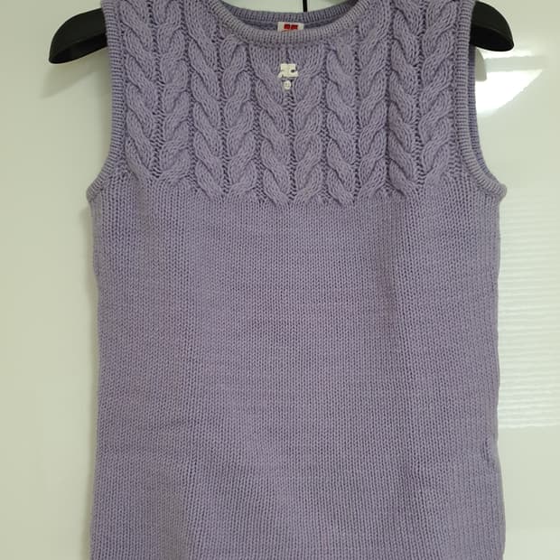 꾸레쥬 니트 베스트