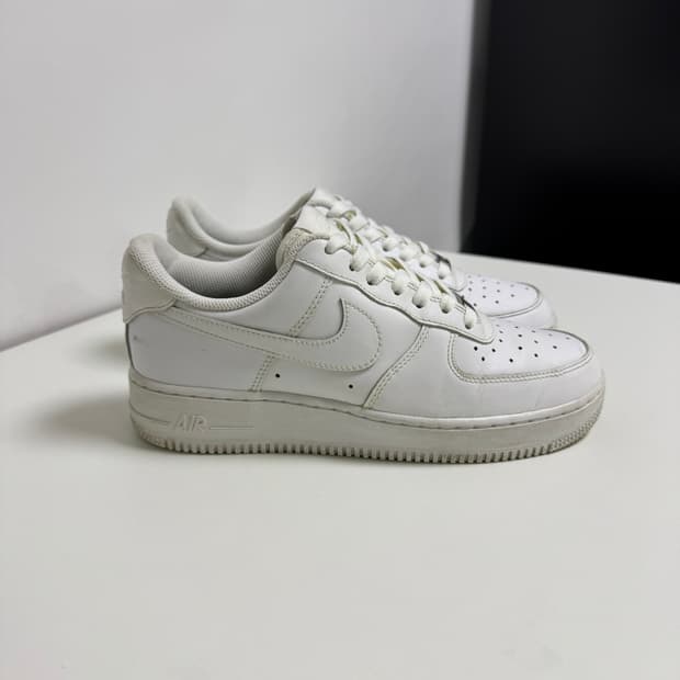 나이키 에어포스1 '07 화이트 250mm