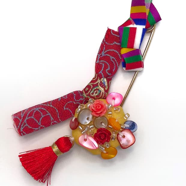 [브로치] 자개 saekdong brooch v red