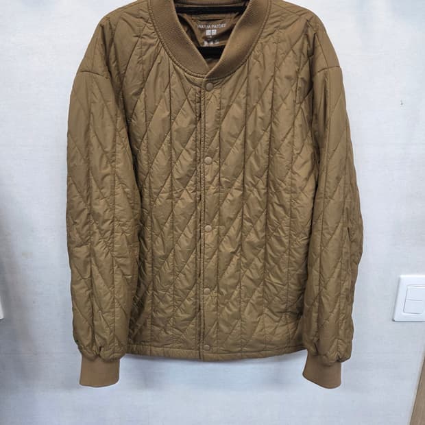 유니클로 웜 패디드 경량패딩 자켓 xl