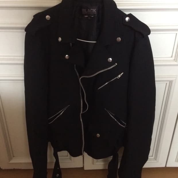 꼼데가르송 축융 울 라이더 자켓 삽니다