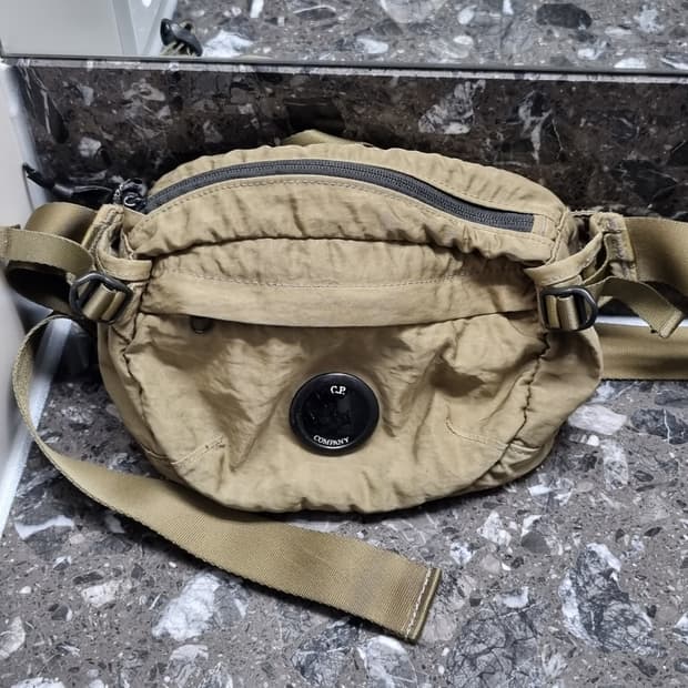 cp컴퍼니 힙색 벨트백