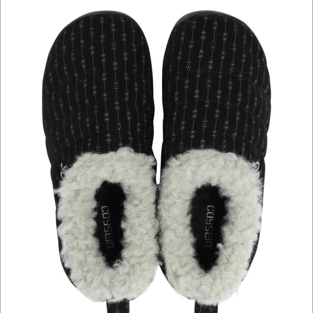 [0/미개봉새상품] subu 수부 X 코이세이오 스너그 패딩 신발 뮬