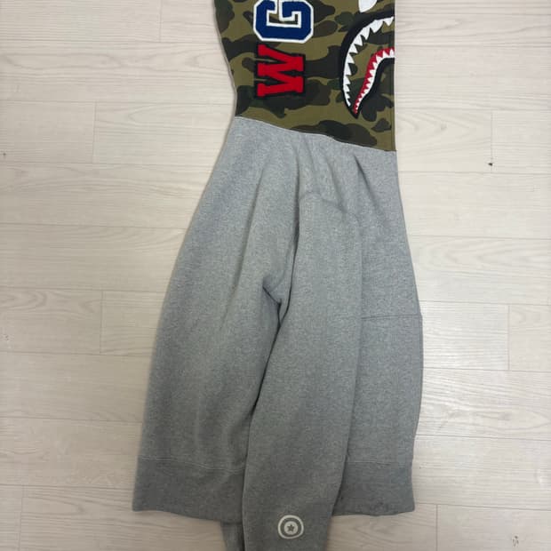 S 베이프 샤크후드 그레이 판매합니다