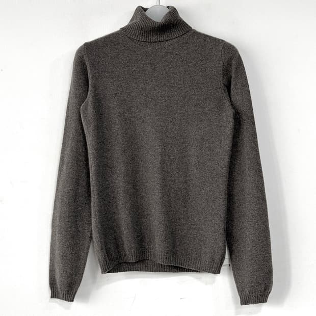 로로피아나 캐시미어100 터틀넥 니트