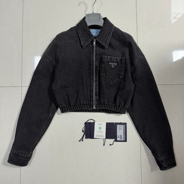 프라다 데님 블루종 크롭 자켓 38사이즈 (뉴진스 해린착용)