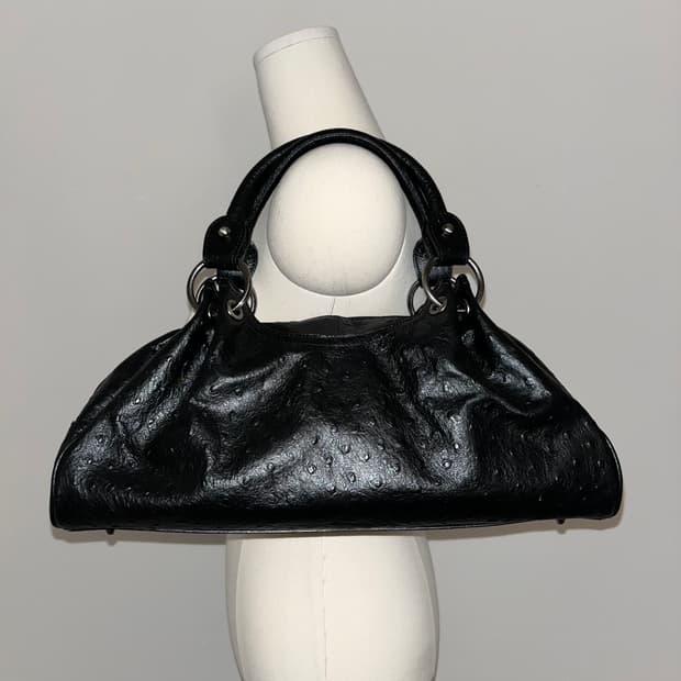 🎉SALE🎉 Esquire AllBlack Shoulder bag