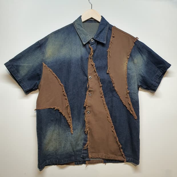AICE NUTSHELL 패치워크 반팔 데님 셔츠