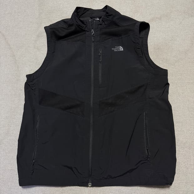노스페이스 바람막이 조끼