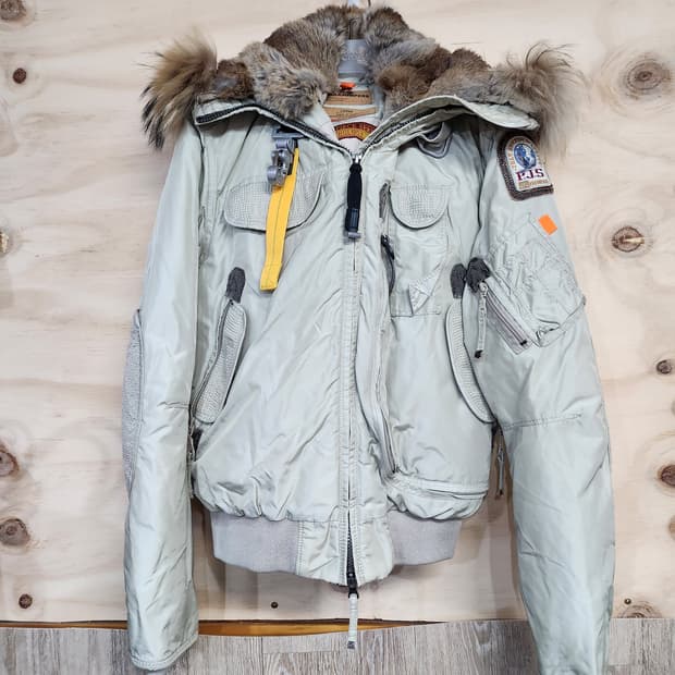 822) 파라점퍼스 고비숏 패딩