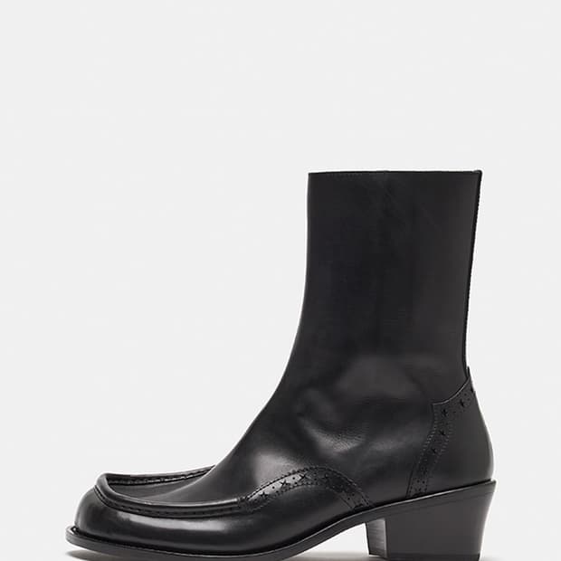 [43] Square Toe Boots - Black