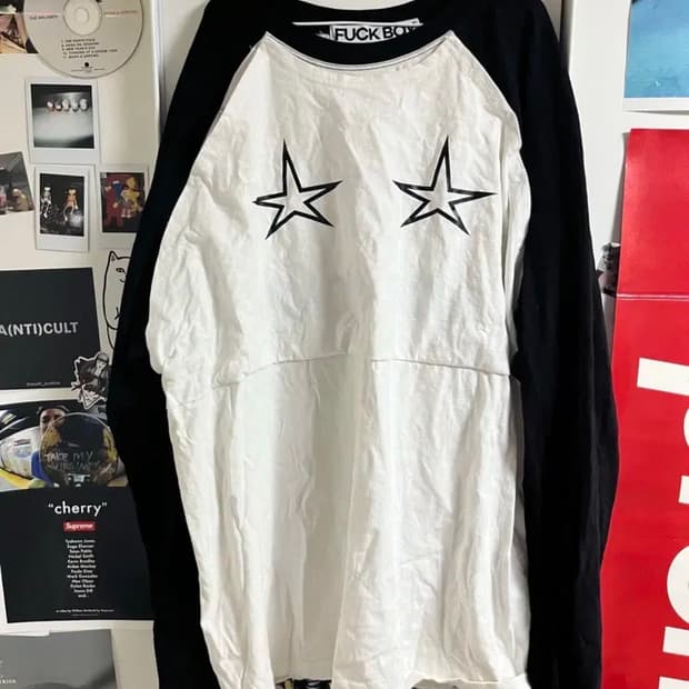 퍽보이 초판 롱슬리브 os