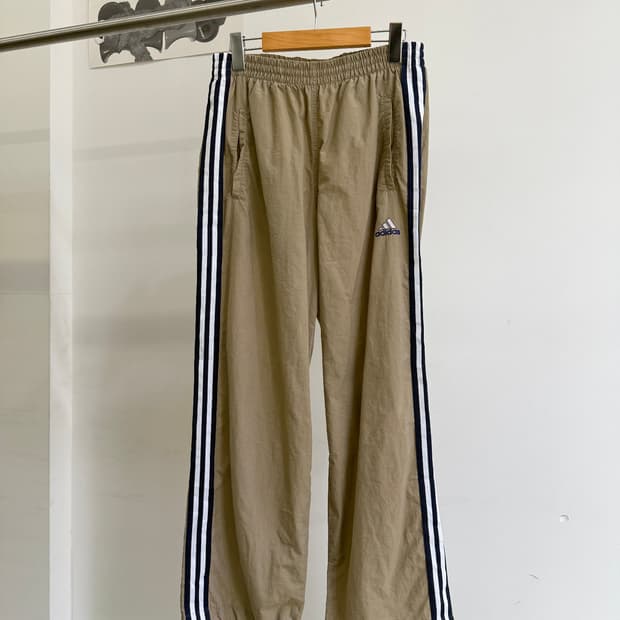 빈티지 ADIDAS (Made in Japan) 트랙 팬츠 