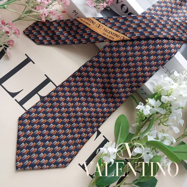 발렌티노 실크 다크네이비 패턴 넥타이 10cm S~A+등급 K2456