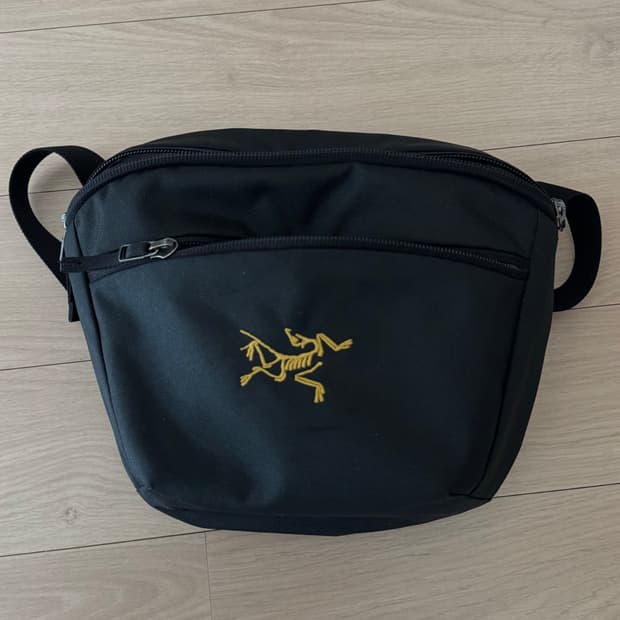 아크테릭스 맨티스 2 웨이스트팩 블랙